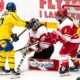 Danske kvindelige atleter kæmper for pucken i A-VM ishockey